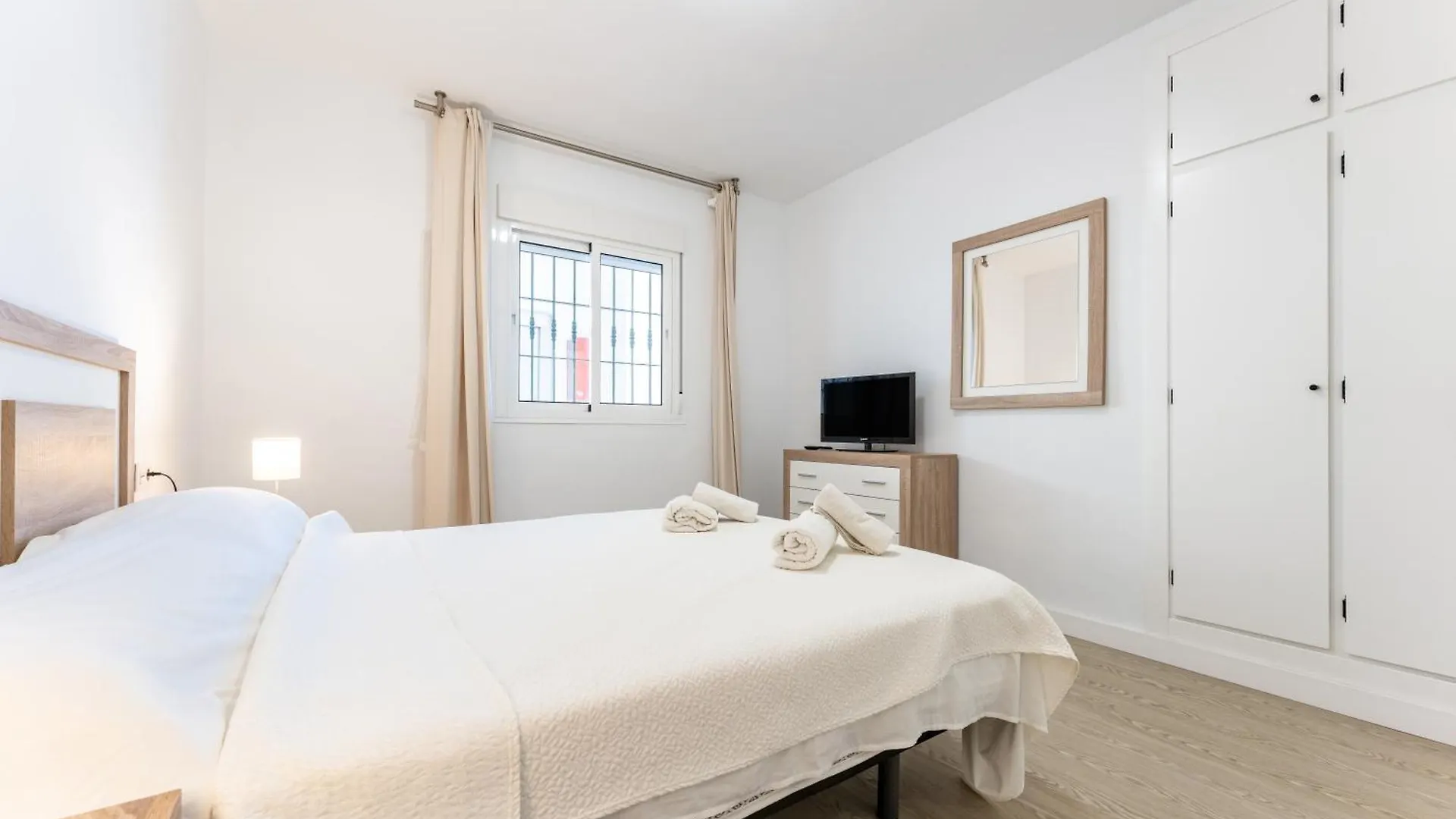 Ct 328 - Faro'S Butiplaya Apartment For 2 La Cala De Mijas